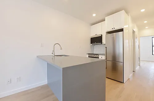 197 Prospect Ave #3L Photo 1