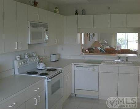 5th image of 4734 Lucerne Lakes Blvd APT 410