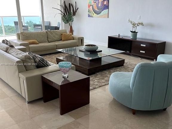 4th image of 20201 E Country Club Dr APT 2201