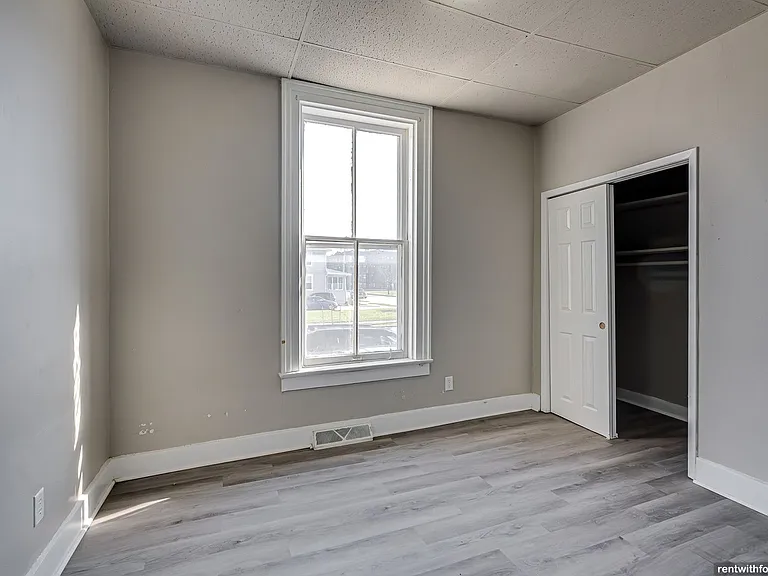 29 S. Military Rd. — Photo 11