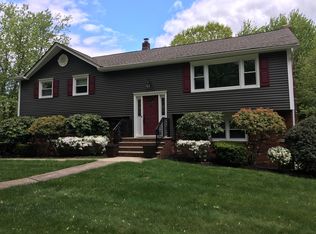 8 Guy St, Randolph, NJ 07869