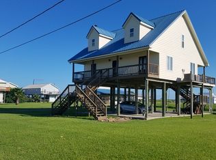 131 Plum Ln, Grand Isle, LA 70358