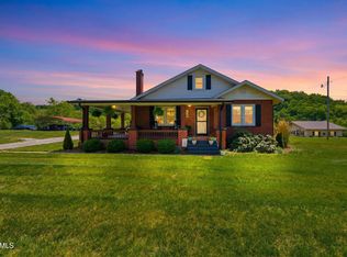 543 N Austin Springs Rd, Piney Flats, TN 37686