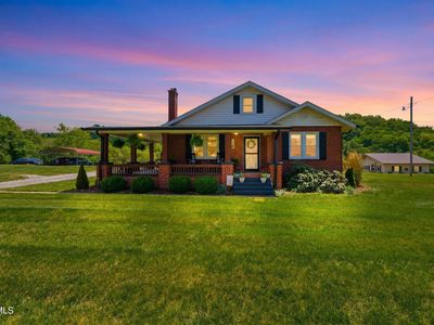 543 N Austin Springs Rd, Piney Flats, TN, 37686
