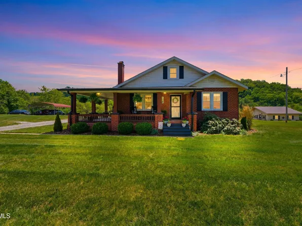 543 N Austin Springs Rd, Piney Flats, TN 37686