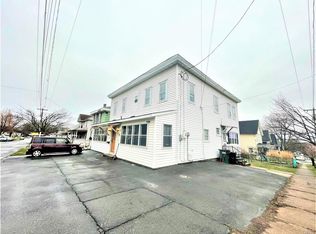 14 Lawrence St, Oswego, NY 13126
