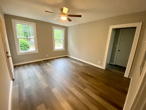 2310 Aintree Ave Photo 1