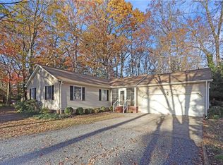 113 Brandywine Dr, Yorktown, VA 23692