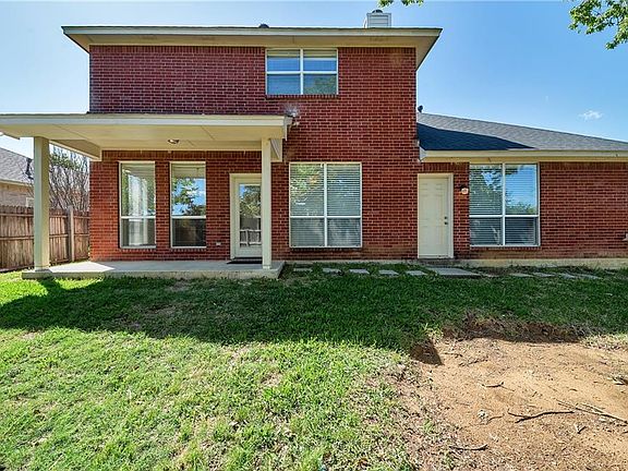 2nd image of 5201 Foxgrove Ct