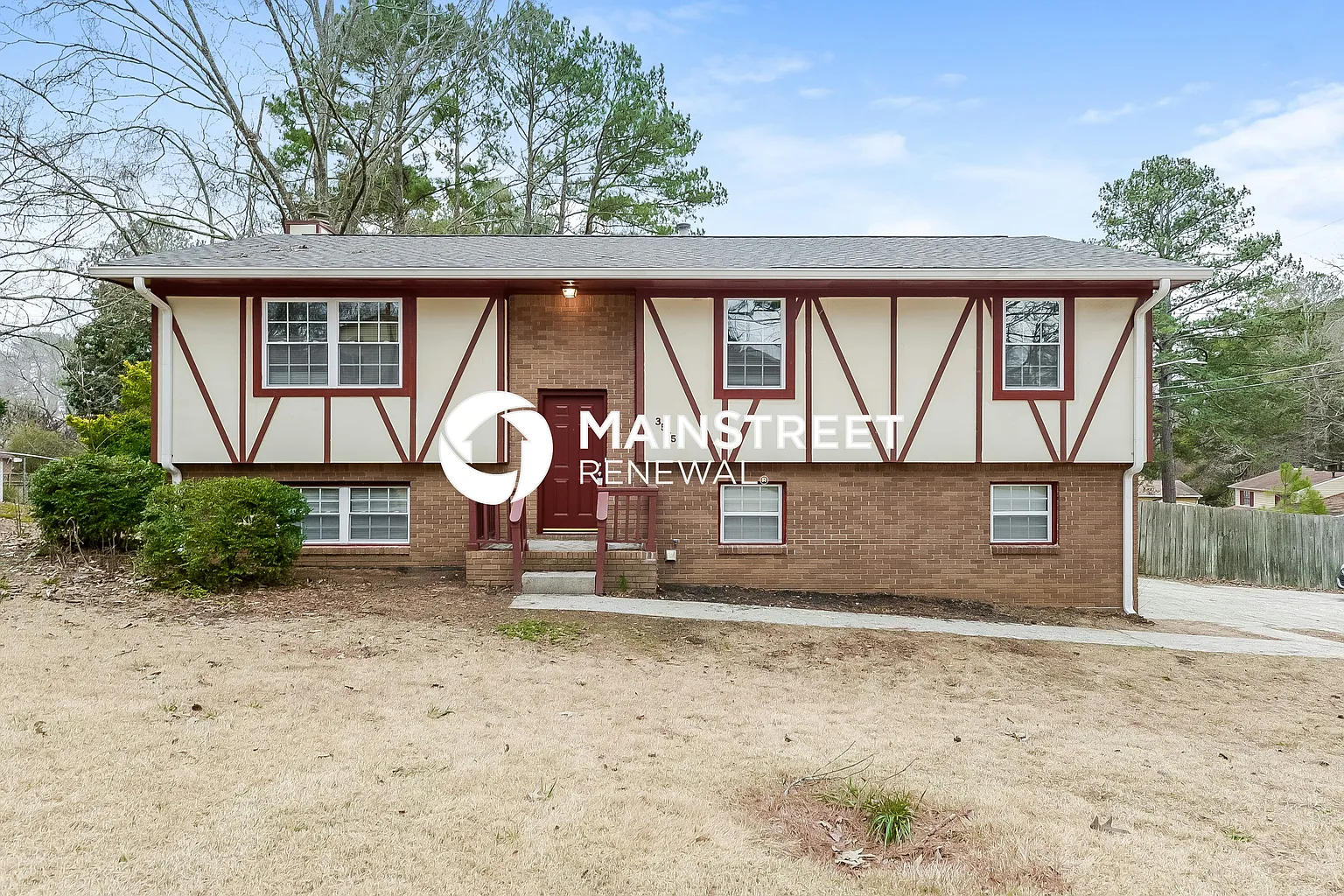 3545 Charlotte Dr photo 1