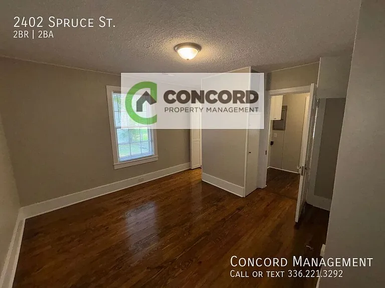 2402 Spruce St — Photo 14