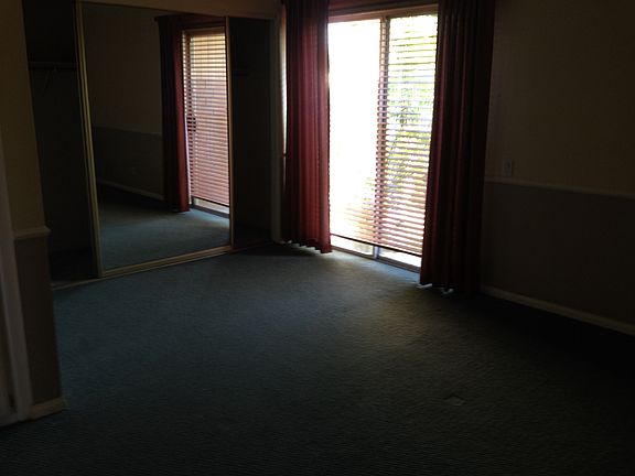 5th image of 1566 N Sunflower Ct