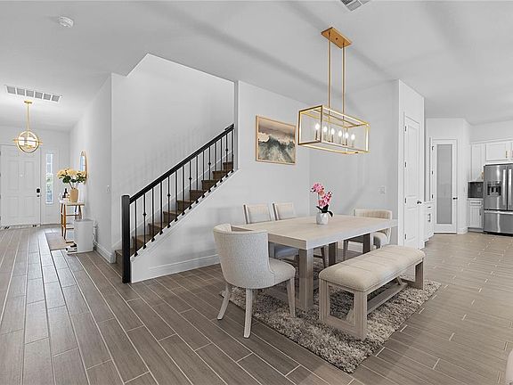 5th image of 14422 Crest Palm Ave