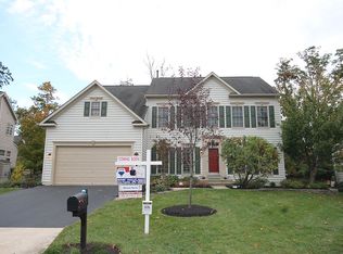 18830 Farnham Ct, Leesburg, VA 20176