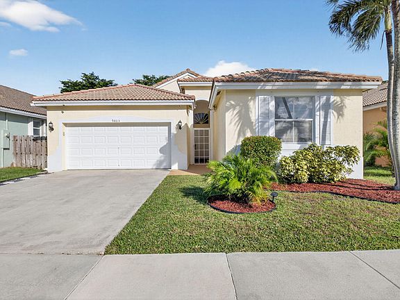 2nd image of 9403 Verona Lakes Boulevard