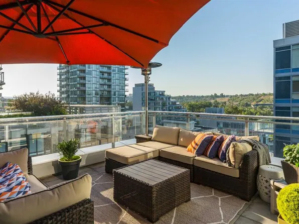 108 E Waterfront Ct SW #803, Calgary, AB T2P 1K7