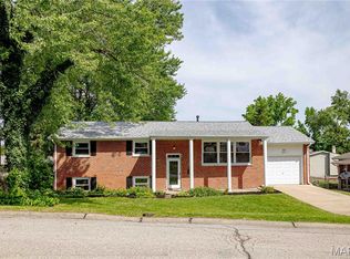 103 Canary Ln, Saint Charles, MO 63301