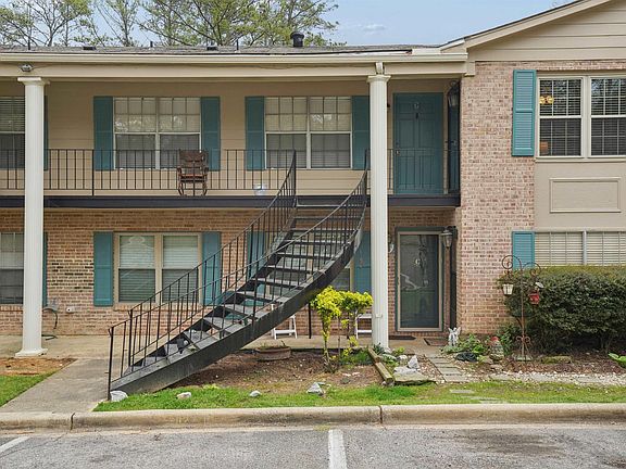 2nd image of 2827 Georgetown Dr APT H