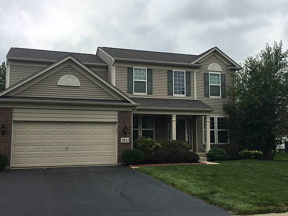 2nd image of 3211 Drury Ln