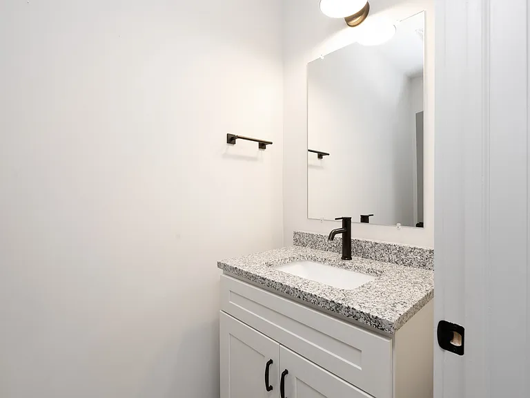 1 Field Ct — Photo 31