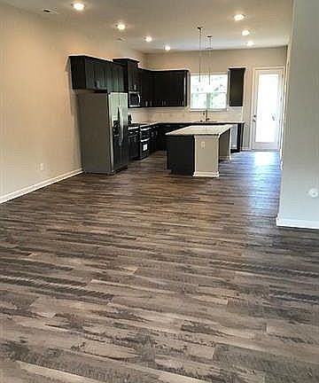2nd image of 9440 Ainslie Downs St