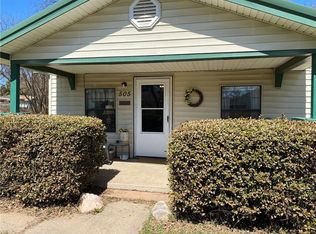 505 W Locust St, Tecumseh, OK 74873