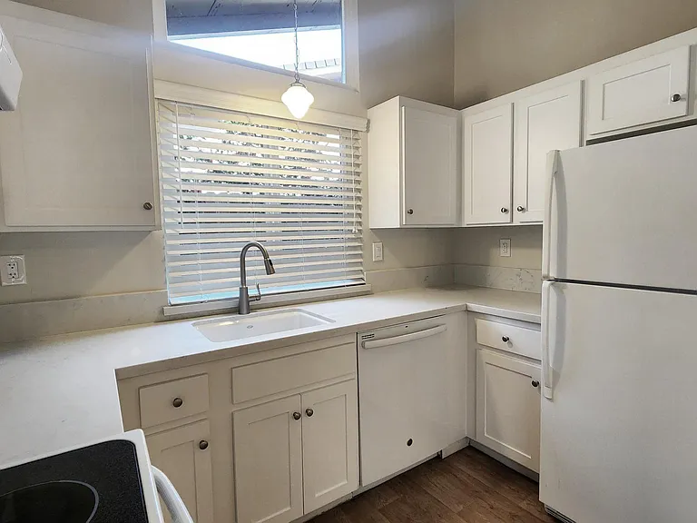 4326 Fair Oaks Blvd — Photo 14