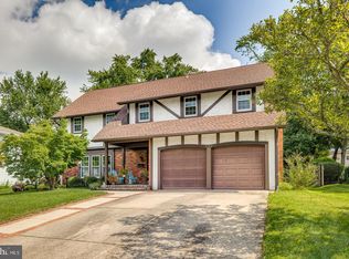 1113 Sea Gull Ln, Cherry Hill, NJ 08003