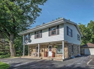 2025 Lilly Rd, Elm Grove, WI 53122