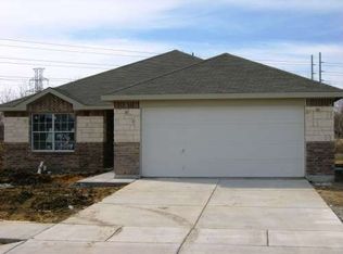 1906 Chickory Ln, Arlington, TX 76010