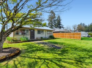 13720 SE Stephens Pl, Portland, OR 97233