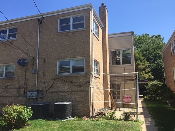 3rd image of 9042 La Crosse Ave