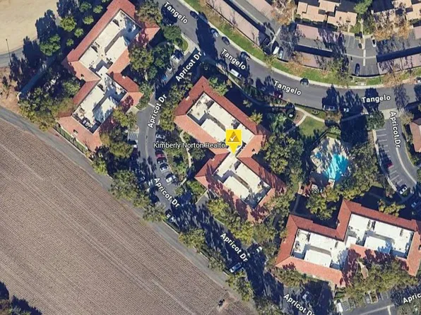 7101 Apricot Dr, Irvine, CA 92618