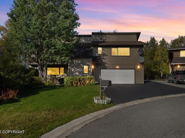 2791 Pelican Ct, Anchorage, AK 99502