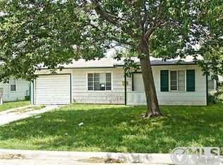 1413 Raines St, Arlington, TX 76010