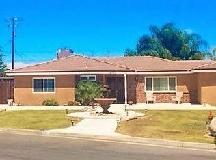 2700 Lone Oak Dr, Bakersfield, CA 93312