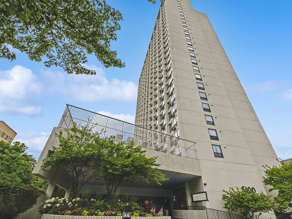 1st image of 5100 N Marine Dr APT 3C