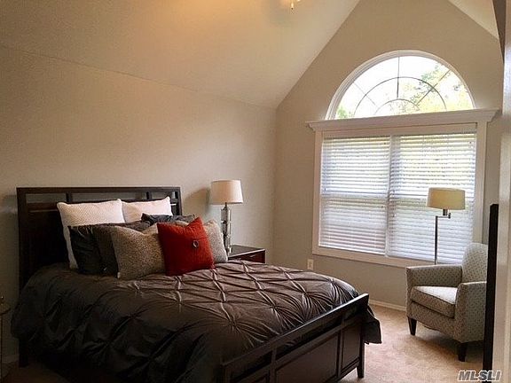 3rd image of 36 Pinnacle Dr #14