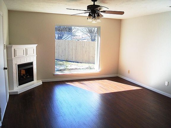 4th image of 416 Stonehenge Dr