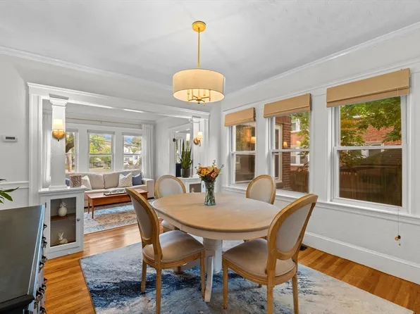 129 Waverley Ave #129, Watertown, MA 02472