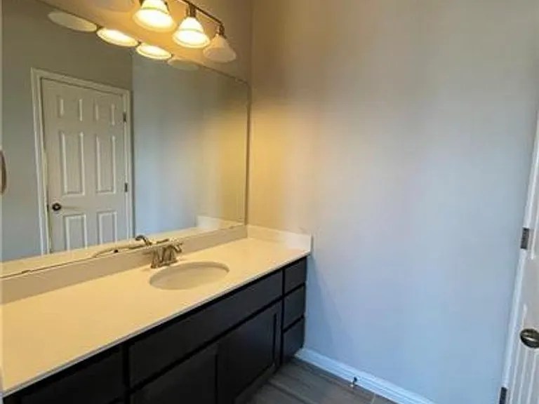 4004 Isabella Grace Ct — Photo 18