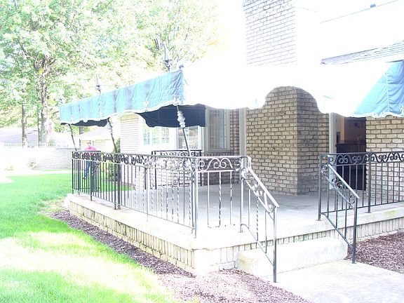 4th image of 5731 Loretta Dr