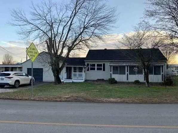 102 Park Ave, South Pt, OH 45680