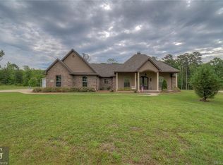 7404 Dixie Blanchard Rd, Shreveport, LA 71107