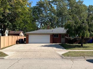 29366 Wagner Dr, Warren, MI 48093