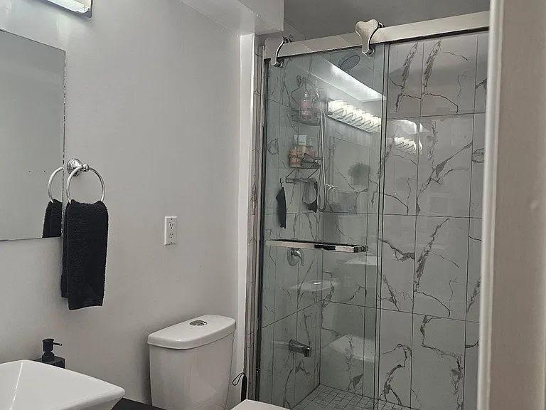 64 Fieldwood Dr #BASEMENT — Photo 12