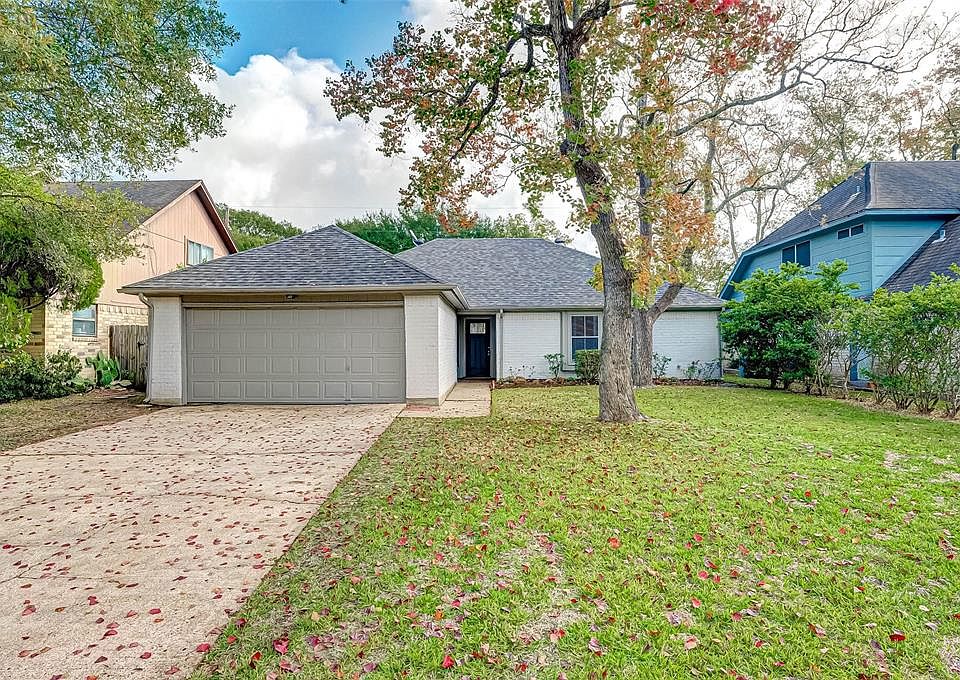 1st image of 1720 Airline Dr