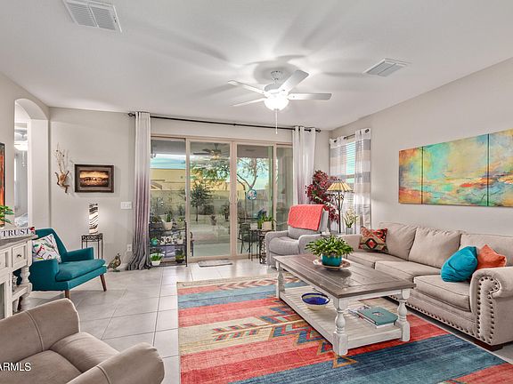 4th image of 41328 W SOMERSET Drive
