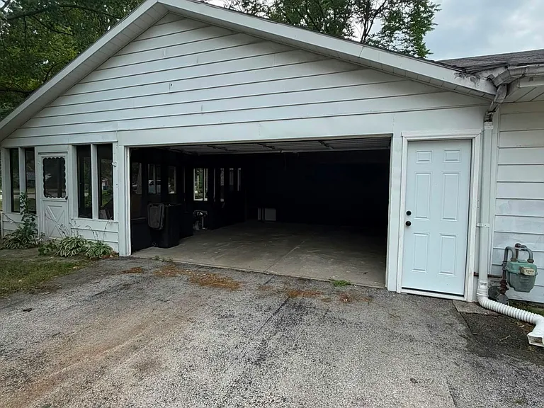 5013 Silica Dr — Photo 4