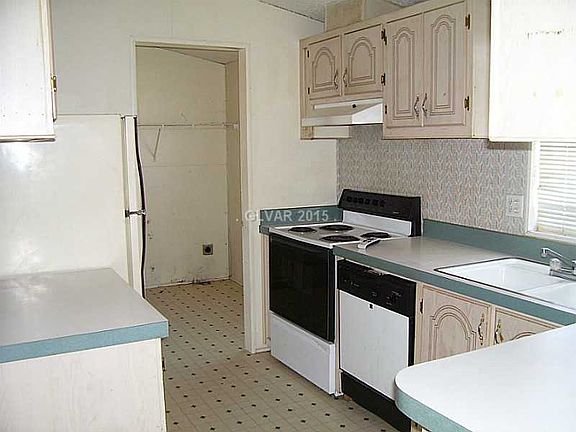 5th image of 2160 W Christopher Ave